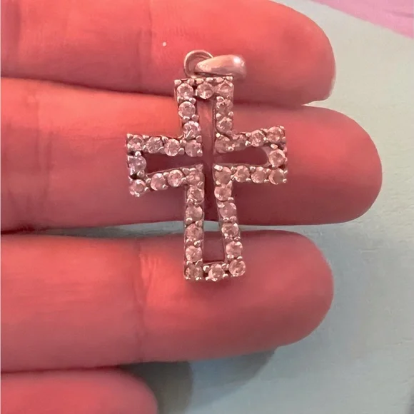 Crystal Cross Pendant - Y2k Melrose & Sunset Strip - Picture 2 of 2